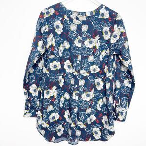 Duluth Trading Wrinkle Fighter Tunic Top M Blue Poppy Floral Button Down Shirt M